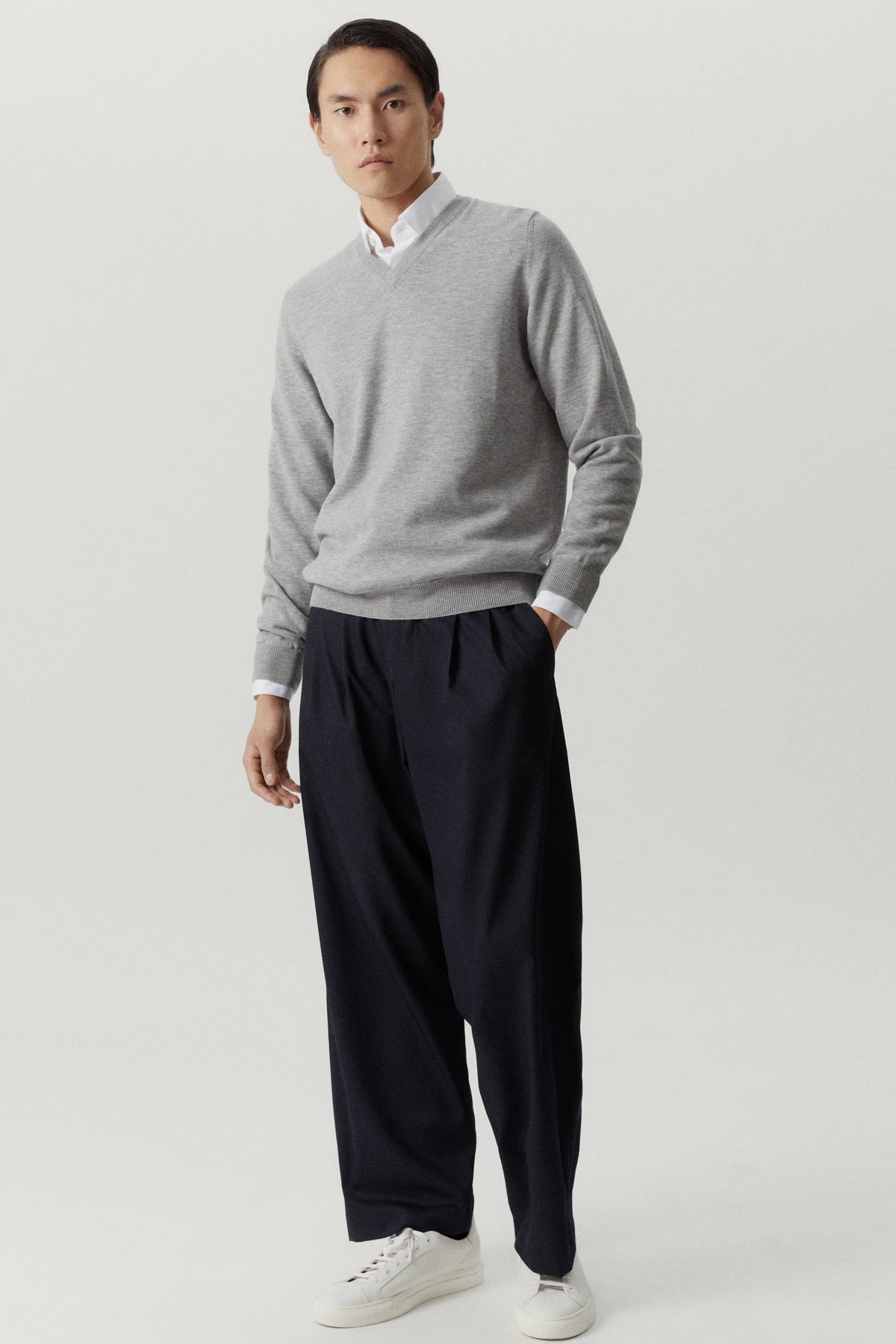 the ultrasoft v neck sweater grey melange