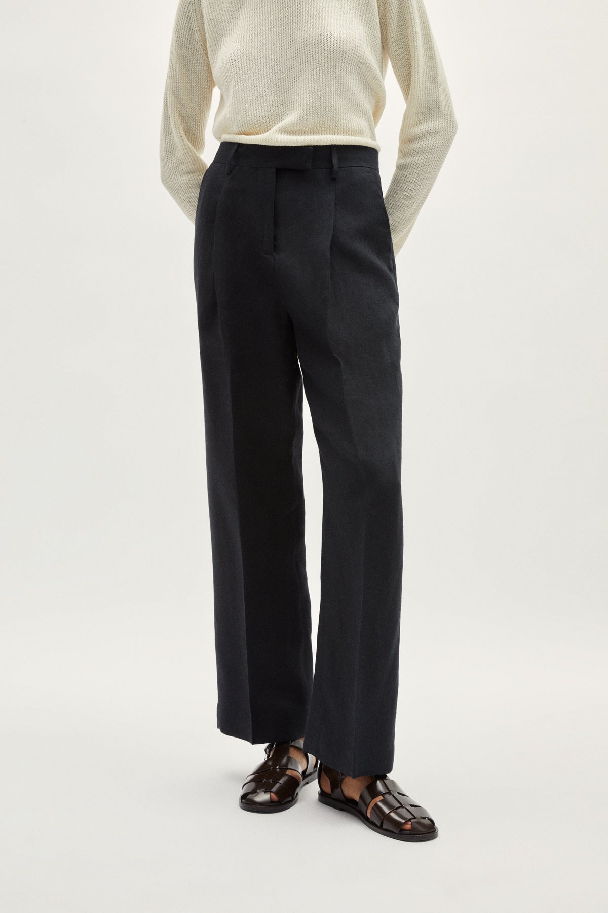 the linen twill pants black