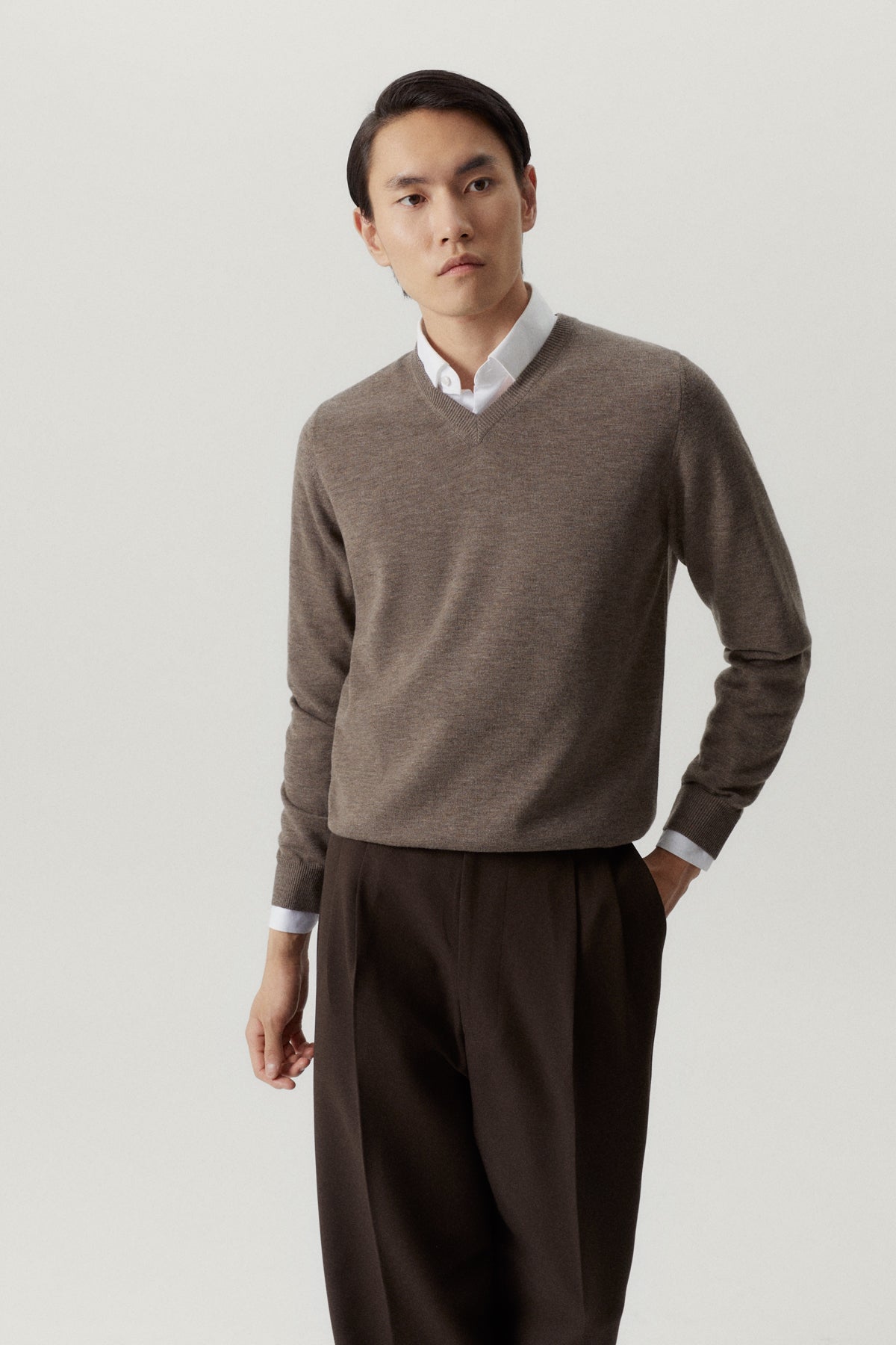 the ultrasoft v neck sweater brown melange