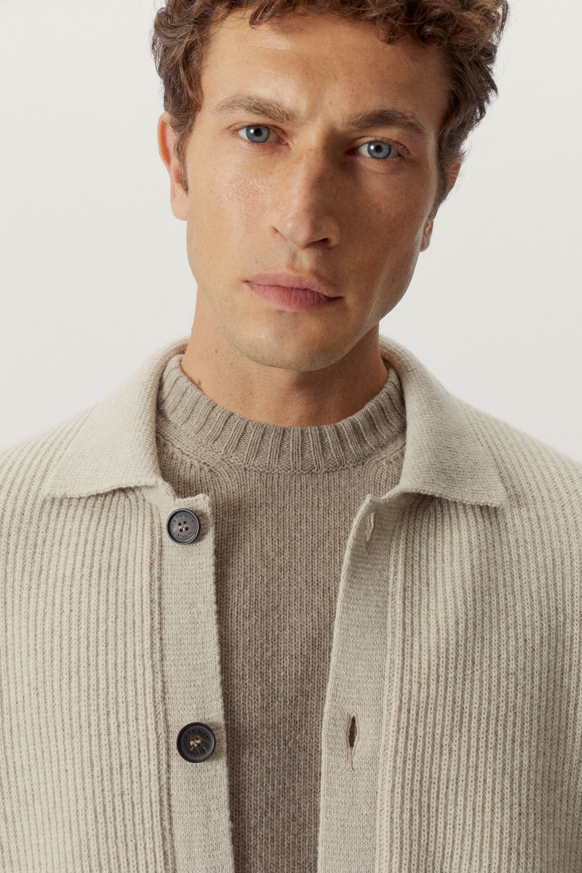 the woolen ribbed overshirt ecru